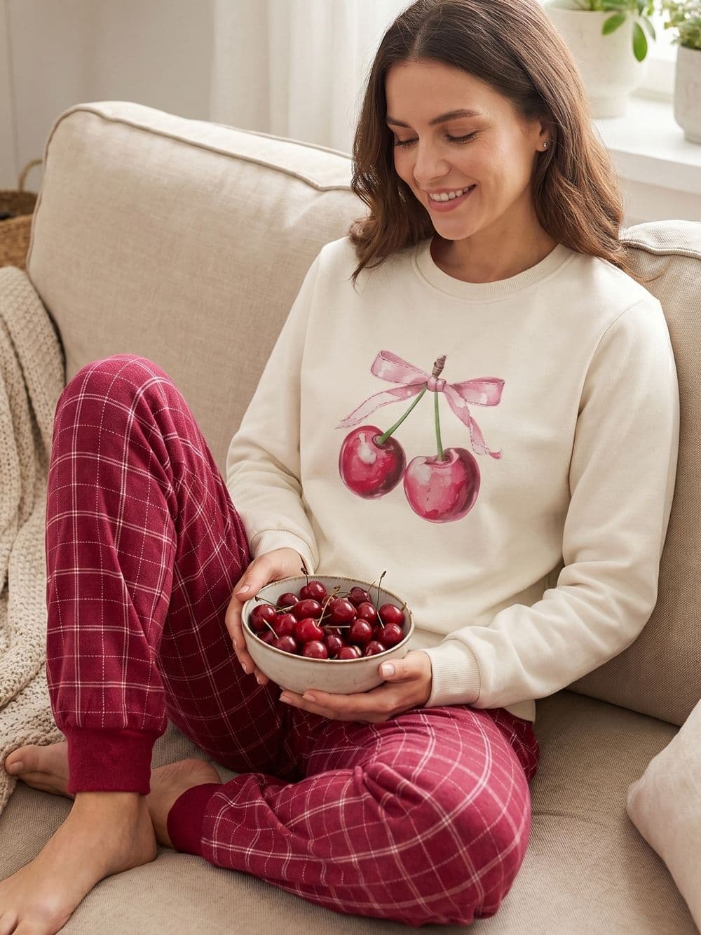 Dámske pyžamo SWEET CHERRY s dlhým rukávom